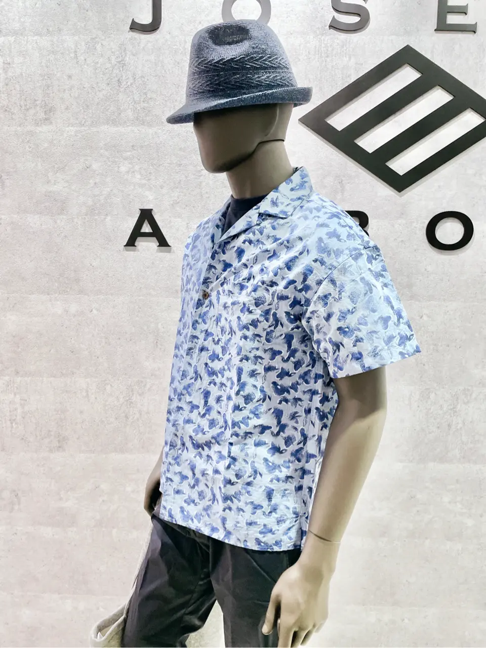 JOSEPH ABBOUD 二澤 コーディネート画像