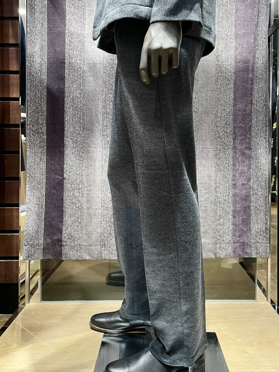 JOSEPH ABBOUD 小田 コーディネート画像