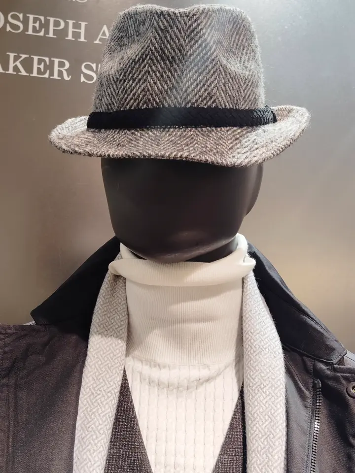 JOSEPH ABBOUD 中島 コーディネート画像