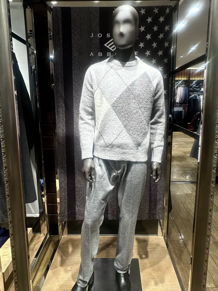 JOSEPH ABBOUD 小田 コーディネート画像