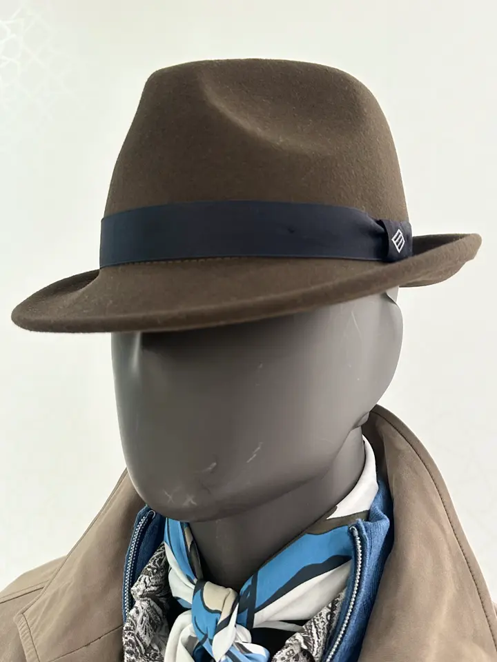 JOSEPH ABBOUD 石川 コーディネート画像