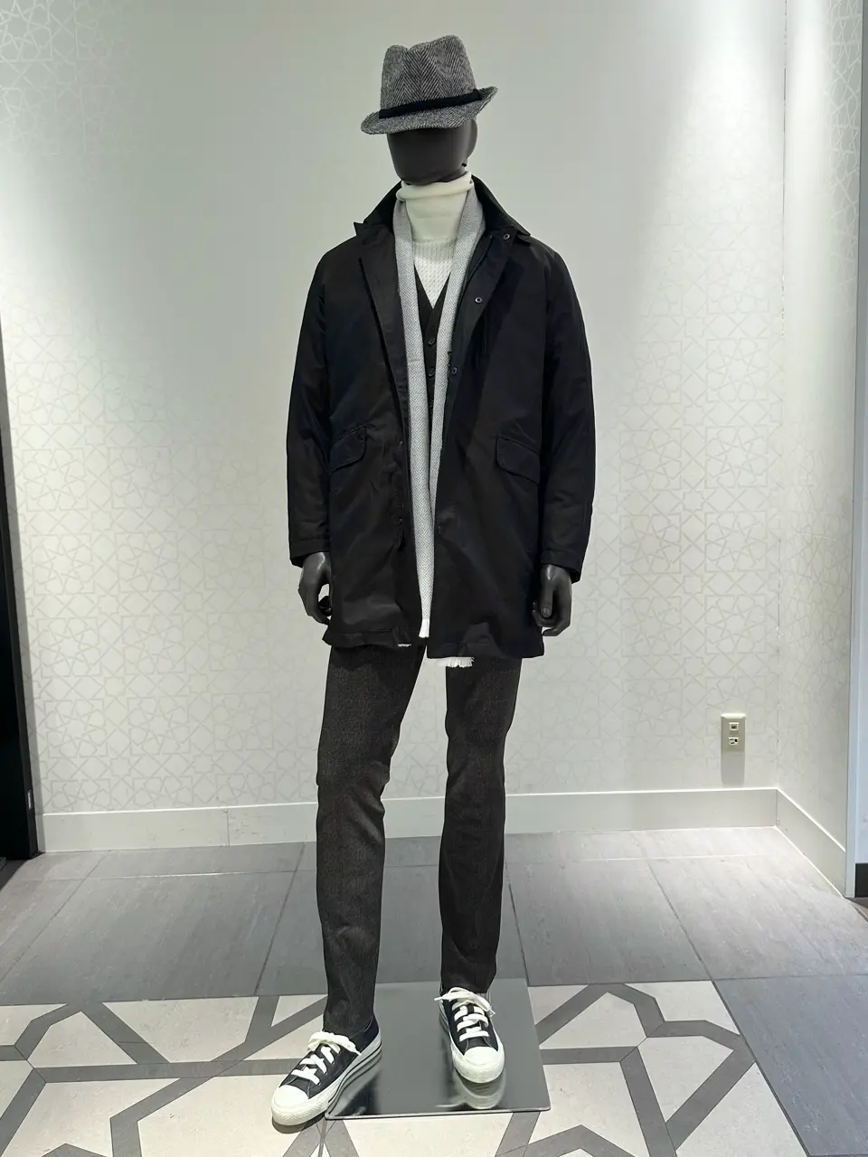 JOSEPH ABBOUD 石川 コーディネート画像