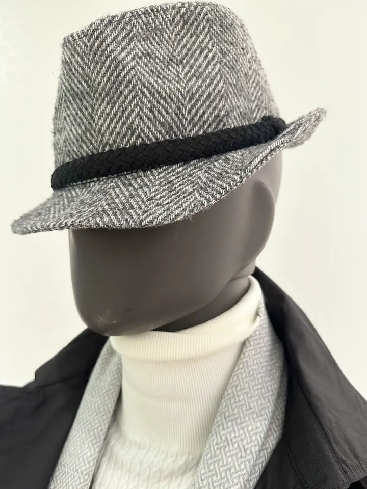 JOSEPH ABBOUD 石川 コーディネート画像