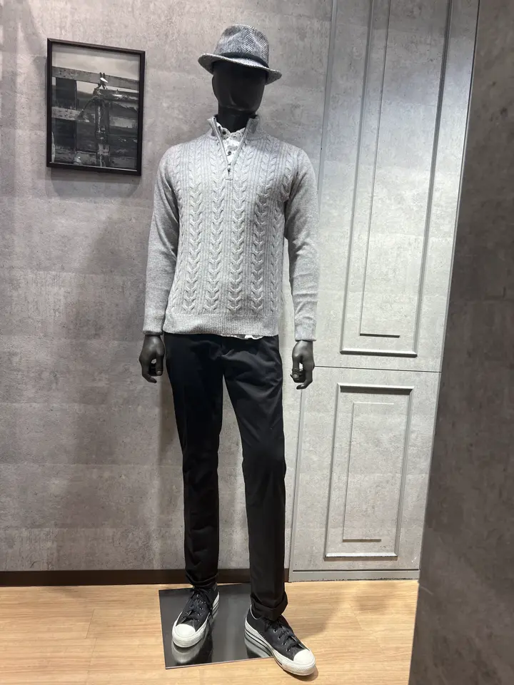 JOSEPH ABBOUD 上條 コーディネート画像