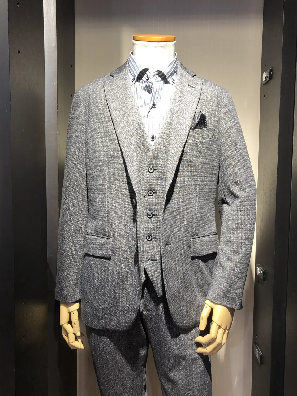 JOSEPH ABBOUD 山口 コーディネート画像