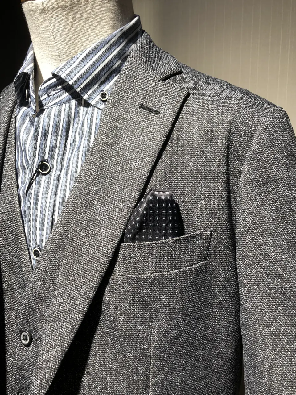 JOSEPH ABBOUD 山口 コーディネート画像