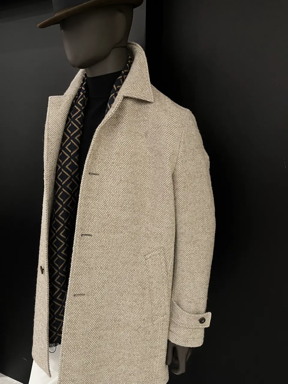 JOSEPH ABBOUD 長塚 コーディネート画像