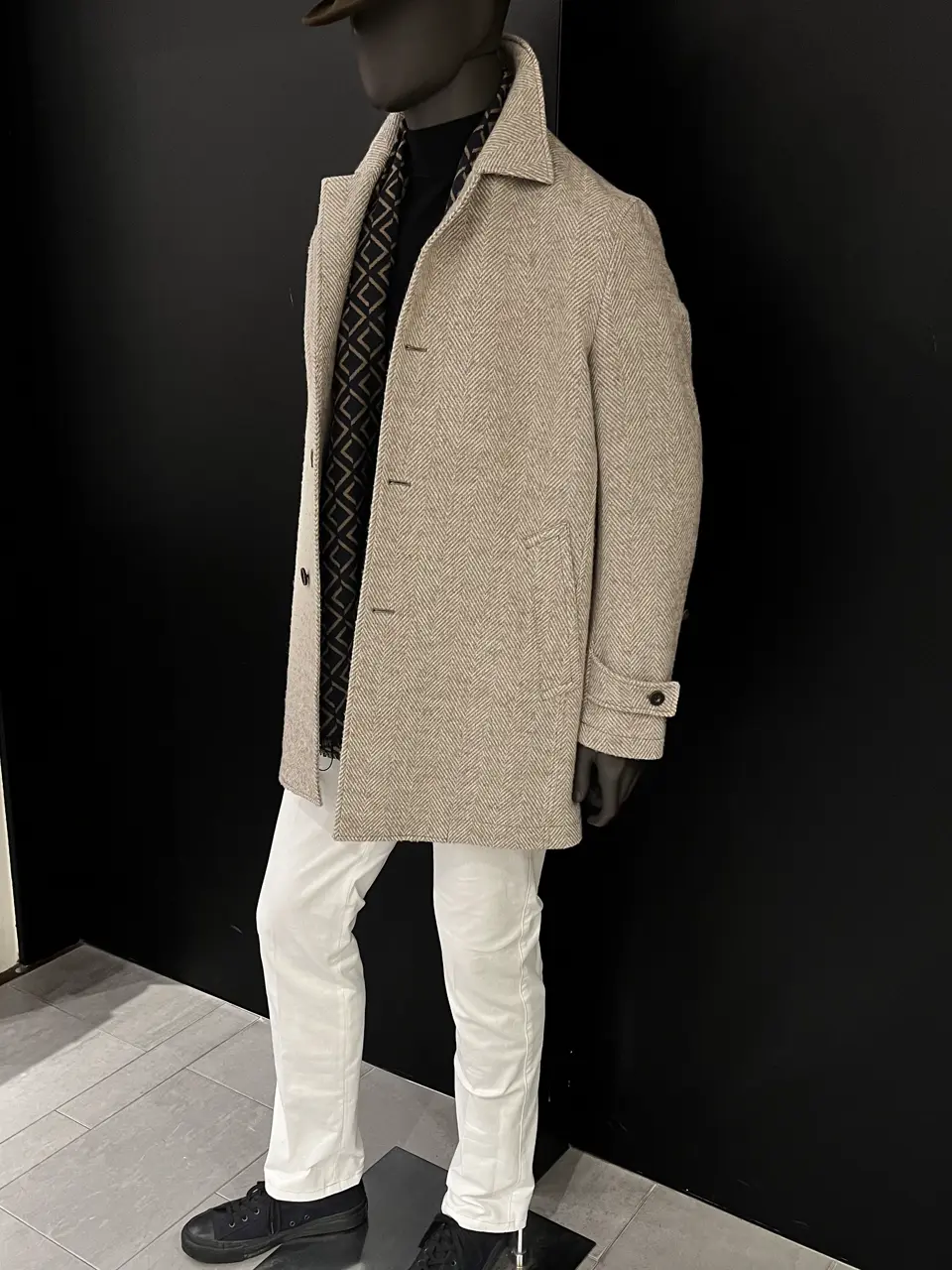 JOSEPH ABBOUD 長塚 コーディネート画像