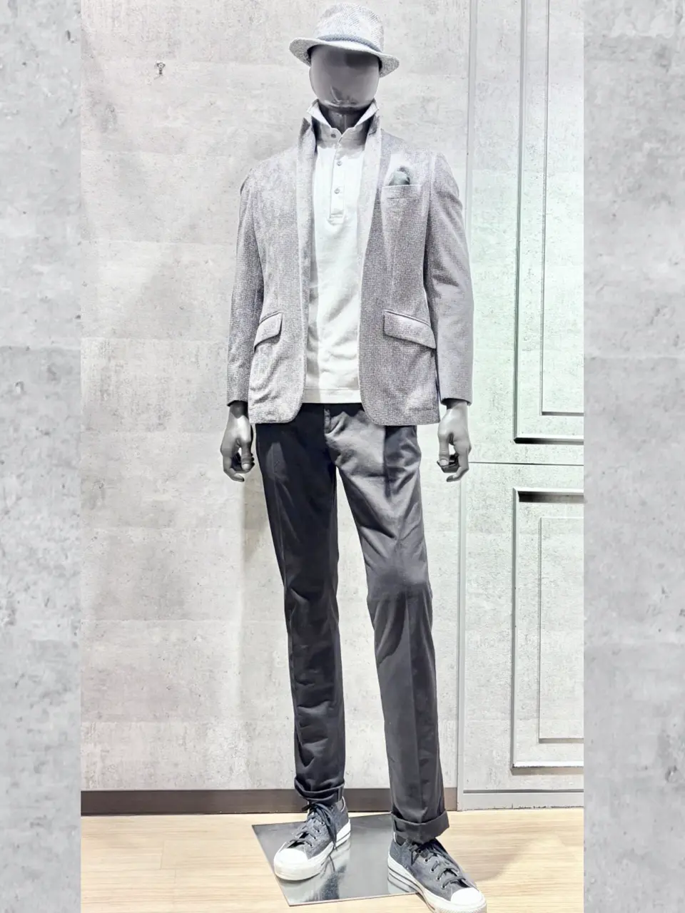 JOSEPH ABBOUD 二澤 コーディネート画像