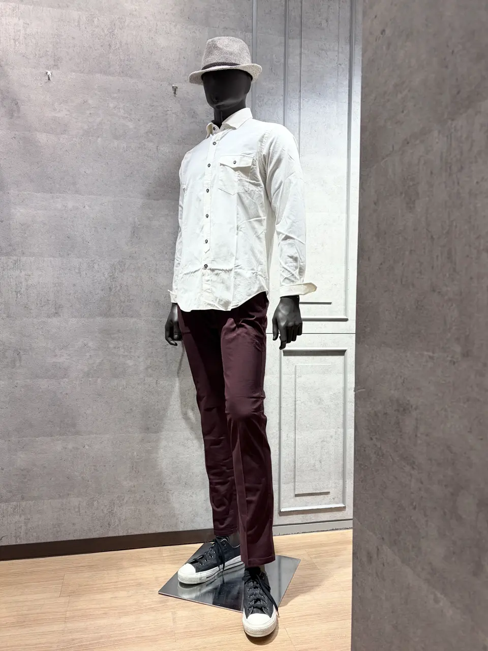 JOSEPH ABBOUD 上條 コーディネート画像