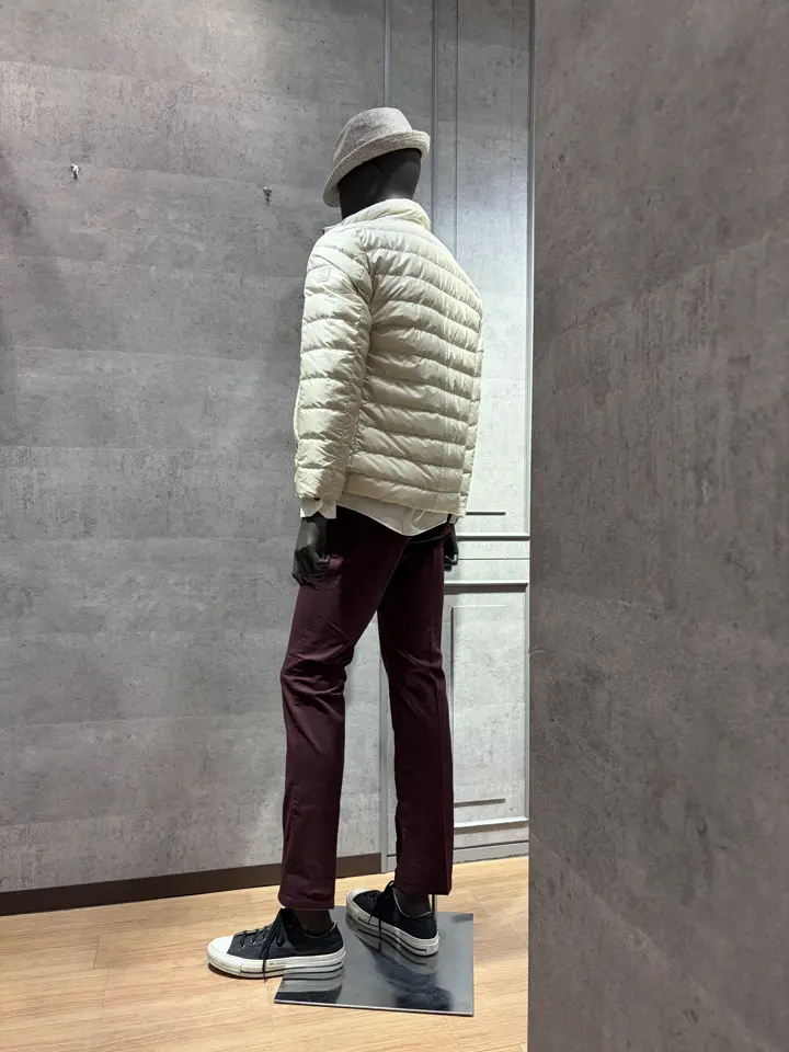 JOSEPH ABBOUD 上條 コーディネート画像