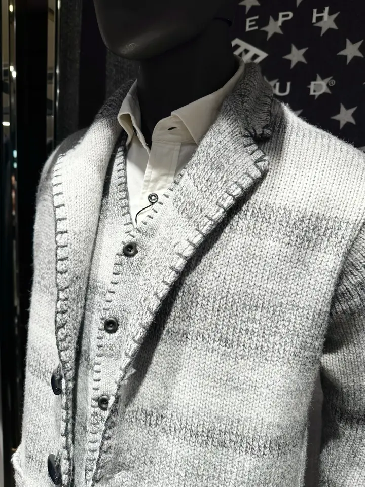 JOSEPH ABBOUD 小田 コーディネート画像