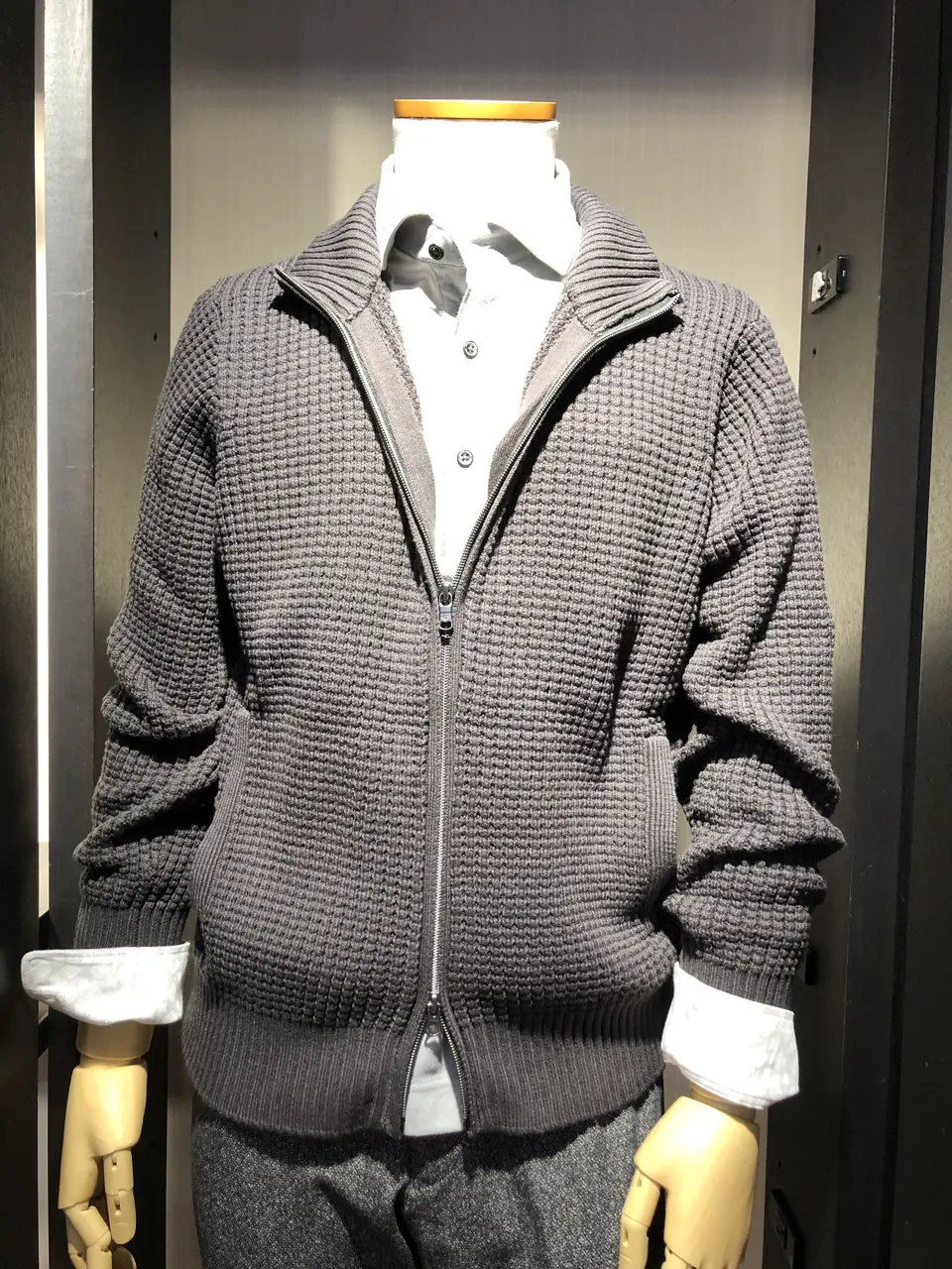 JOSEPH ABBOUD 山口 コーディネート画像