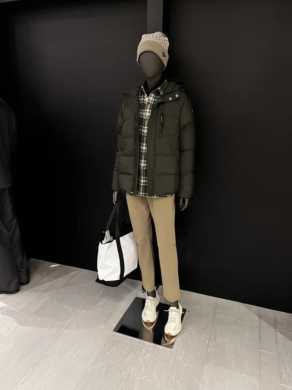 JOSEPH ABBOUD 長塚 コーディネート画像