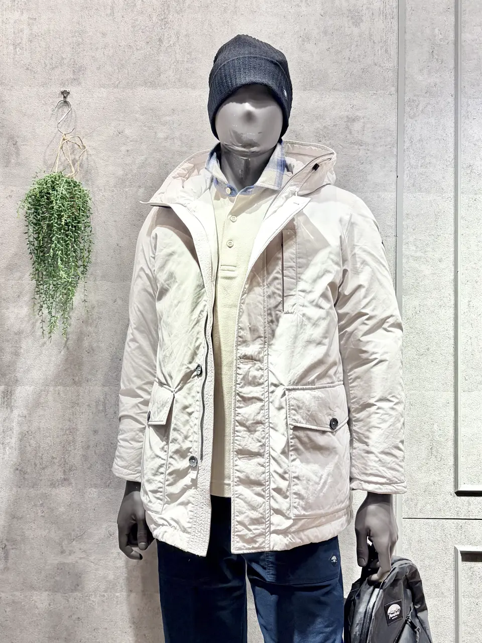 JOSEPH ABBOUD MOUNTAIN 二澤 コーディネート画像