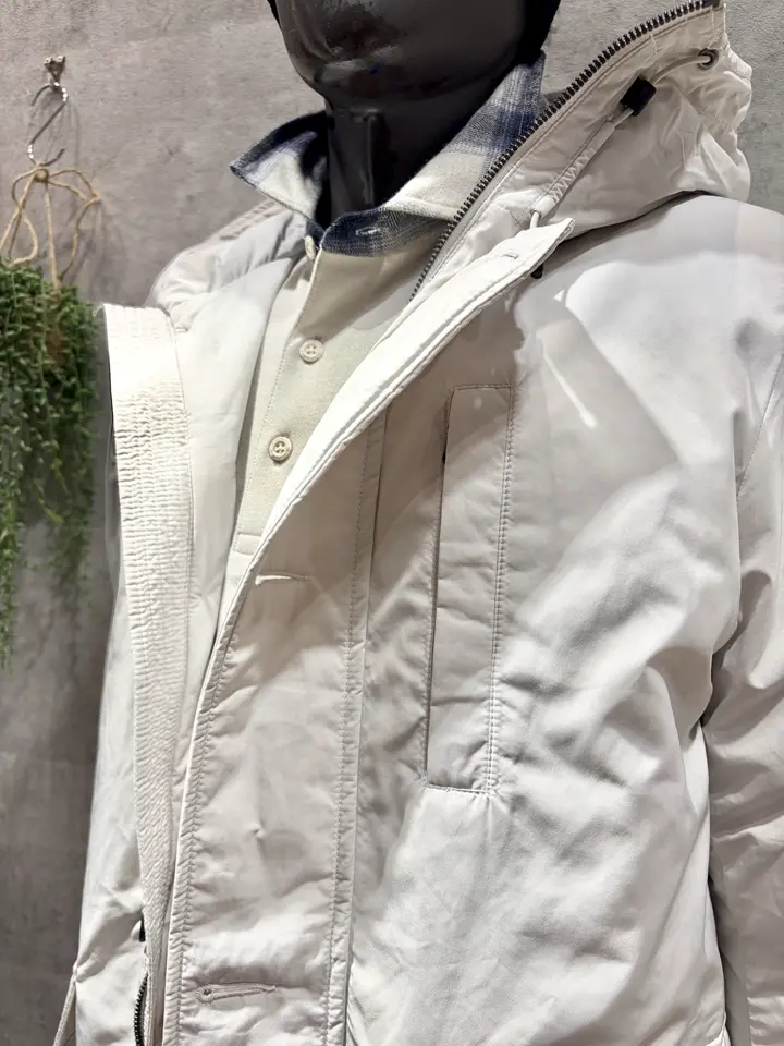 JOSEPH ABBOUD MOUNTAIN 二澤 コーディネート画像