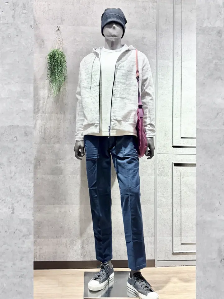 JOSEPH ABBOUD MOUNTAIN 二澤 コーディネート画像