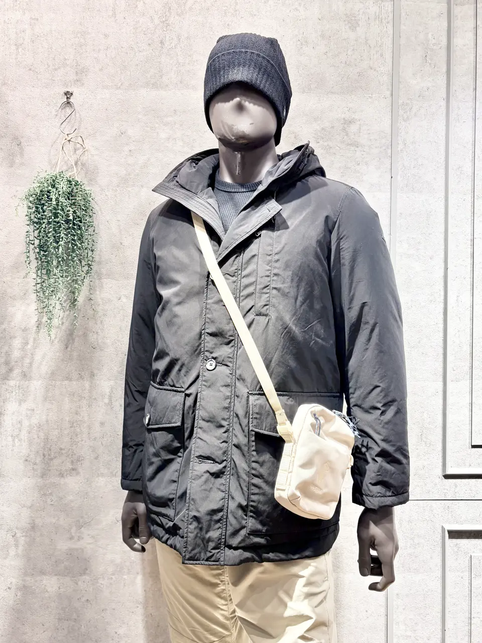 JOSEPH ABBOUD MOUNTAIN 二澤 コーディネート画像