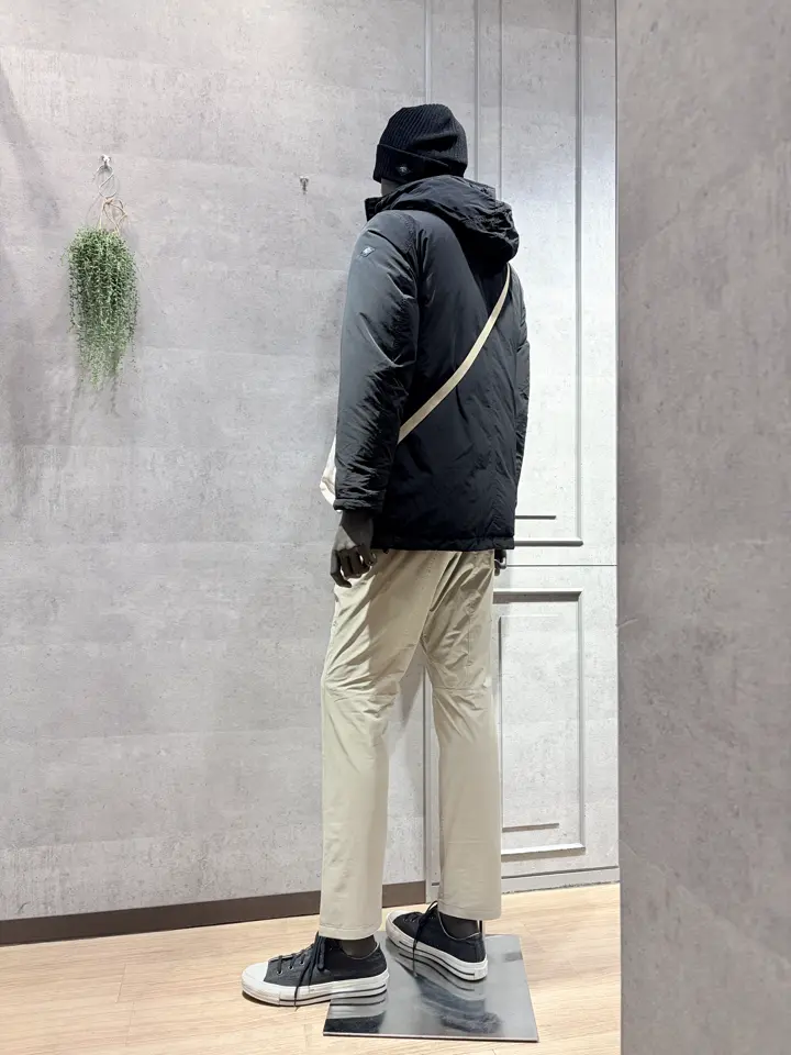 JOSEPH ABBOUD MOUNTAIN 上條 コーディネート画像