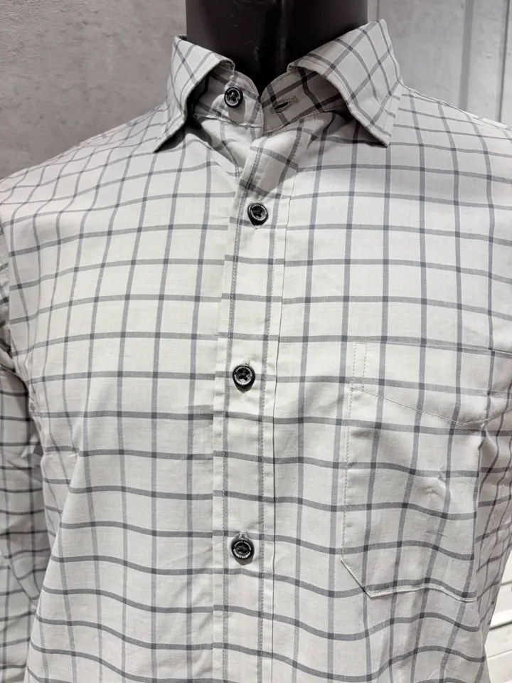 JOSEPH ABBOUD 上條 コーディネート画像