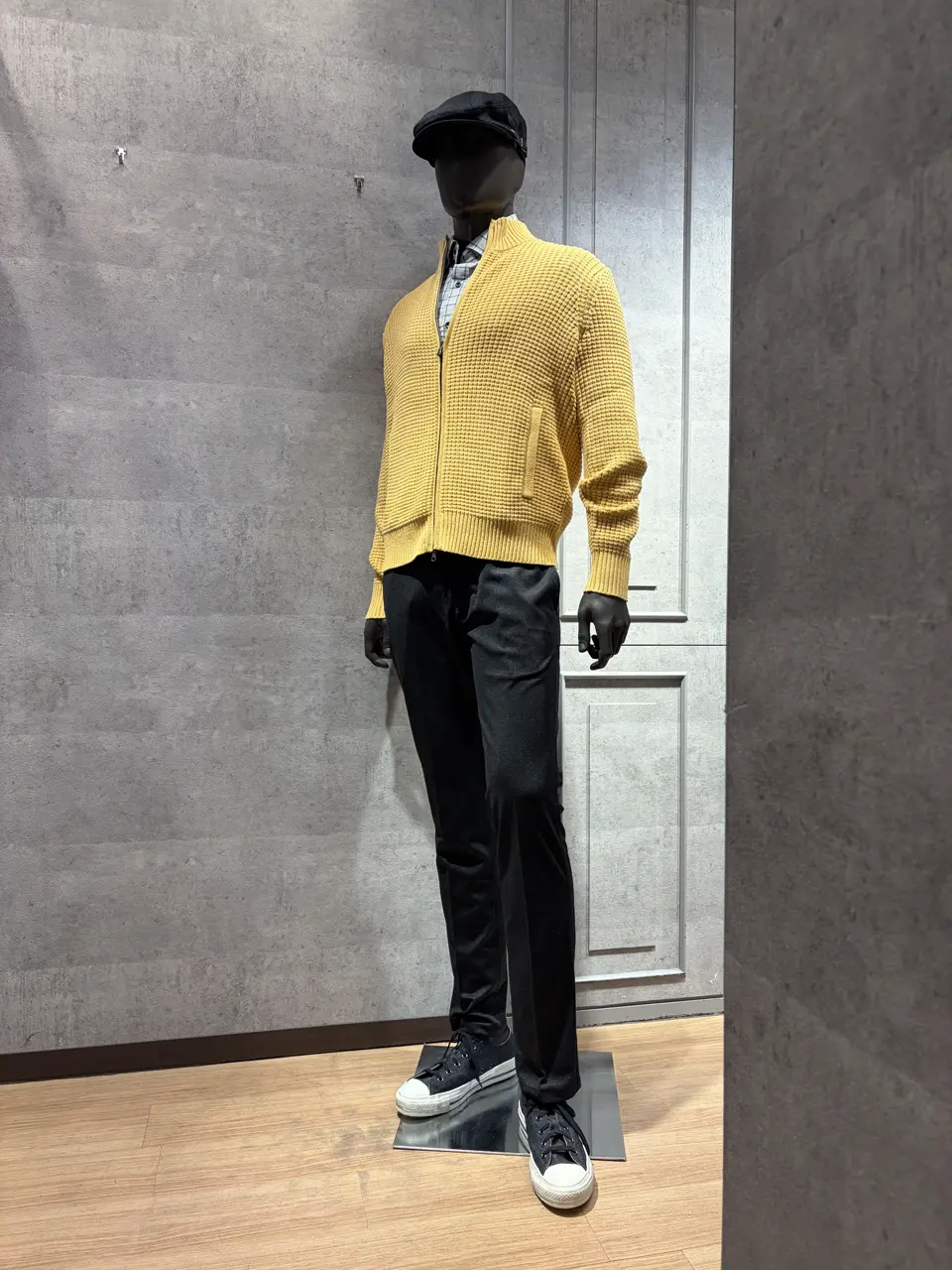  上條 コーディネート画像