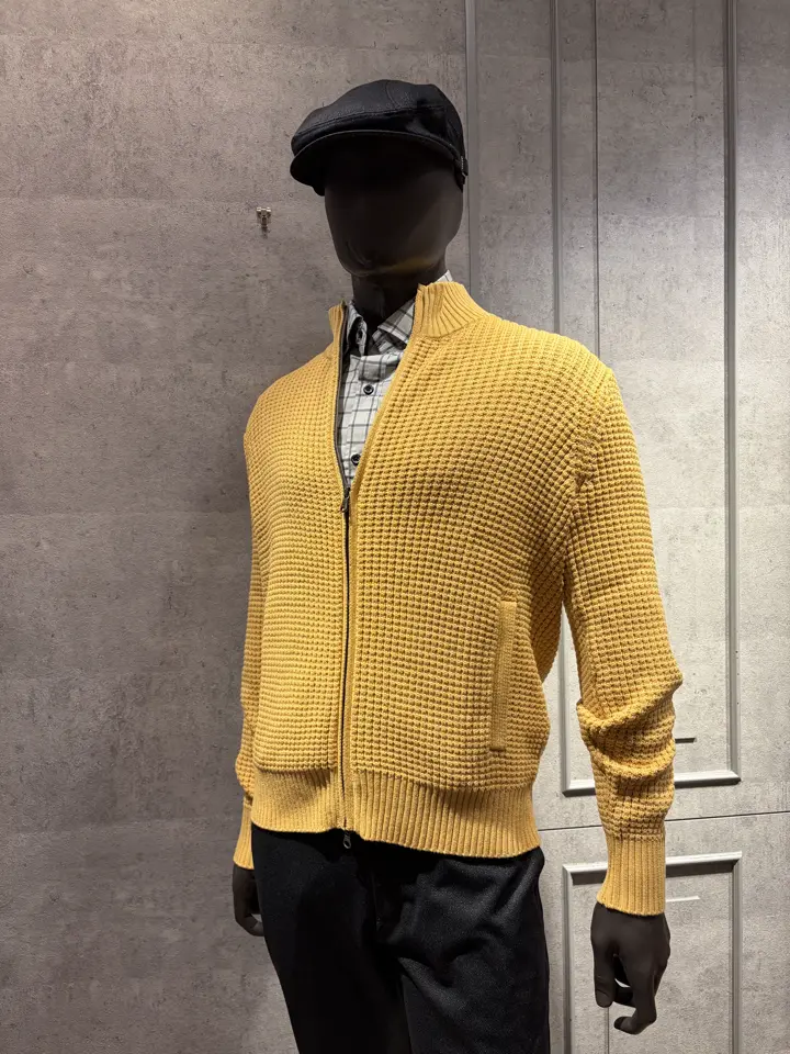 JOSEPH ABBOUD 上條 コーディネート画像