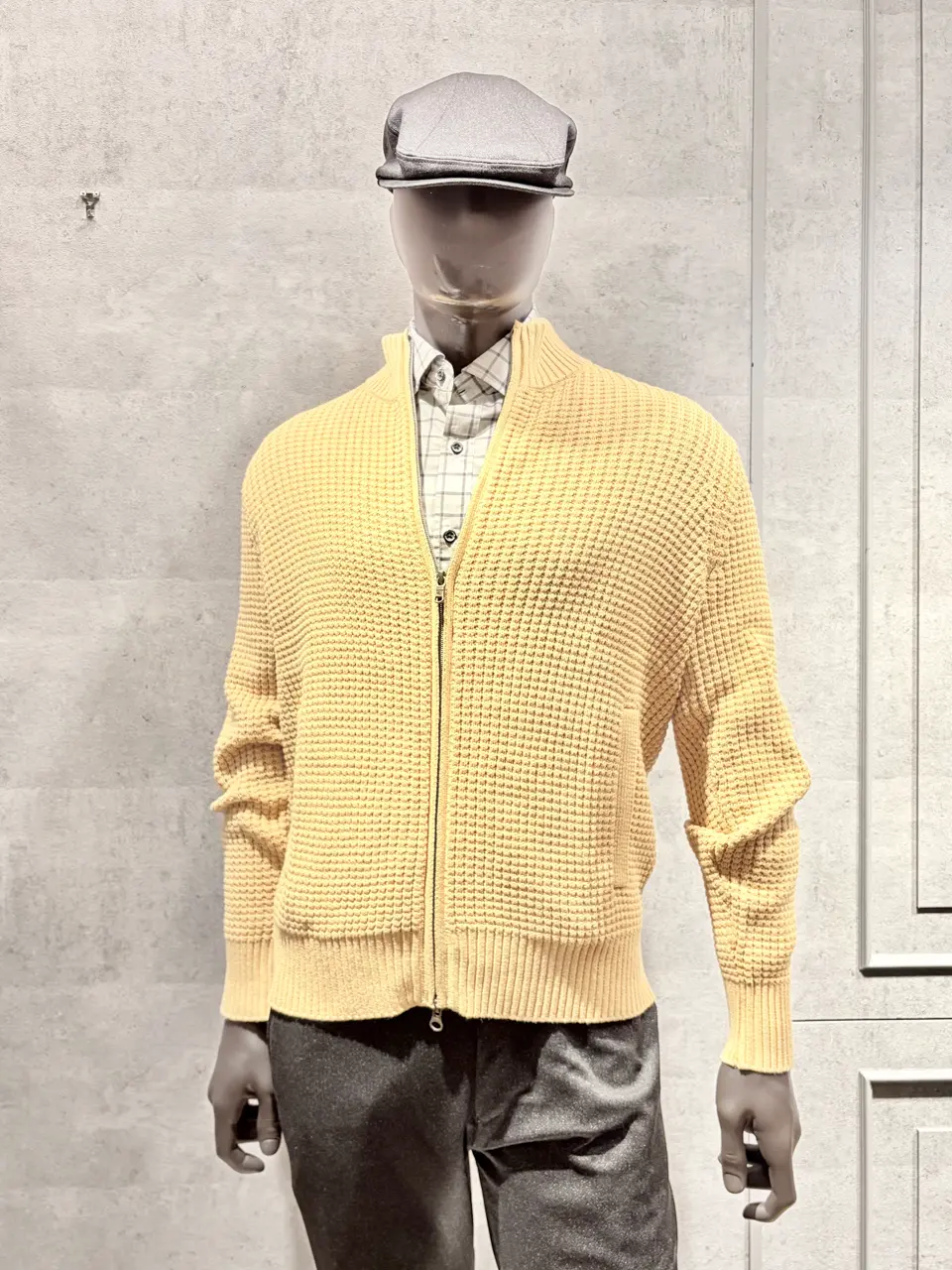 JOSEPH ABBOUD 二澤 コーディネート画像