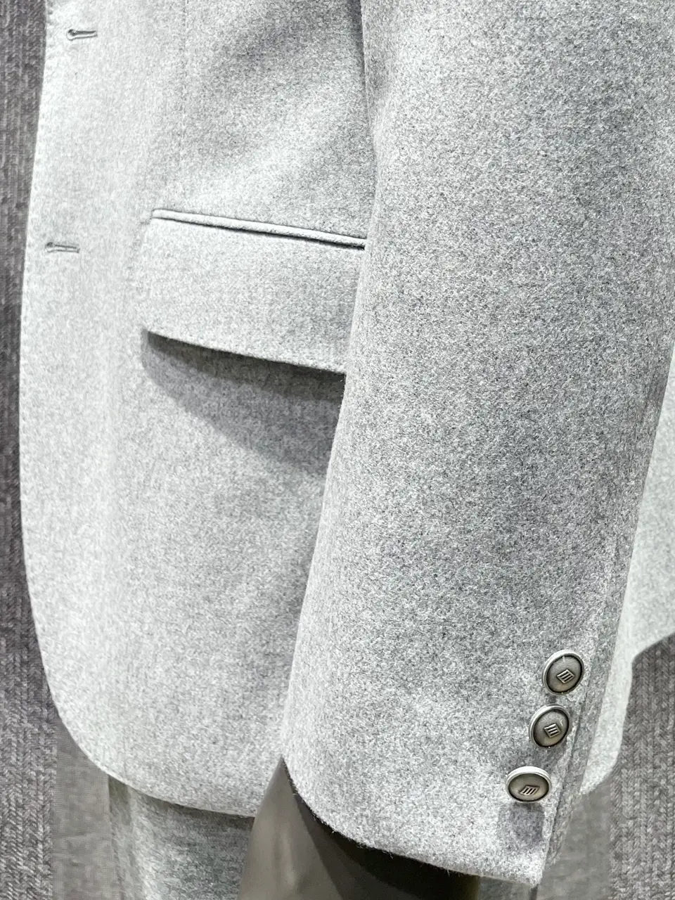 JOSEPH ABBOUD 小田 コーディネート画像