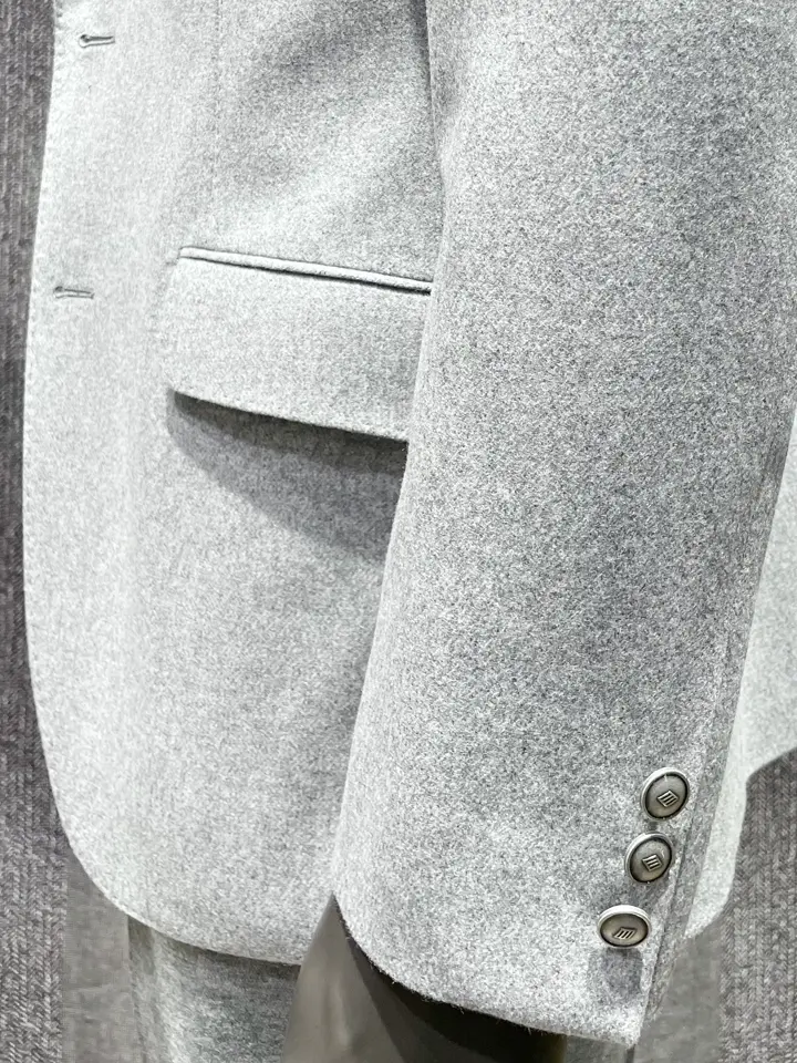 JOSEPH ABBOUD 小田 コーディネート画像