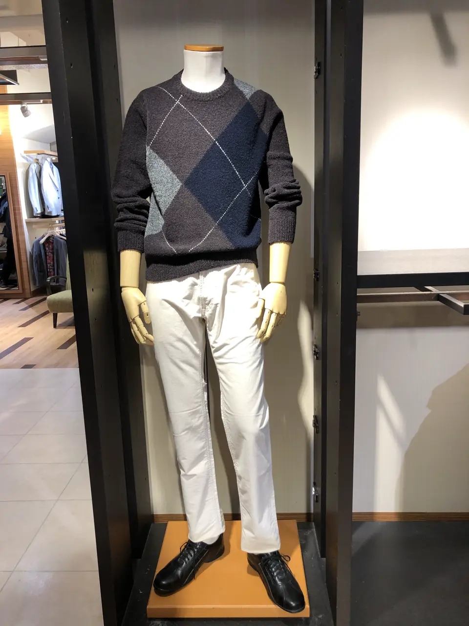 JOSEPH ABBOUD 山口 コーディネート画像