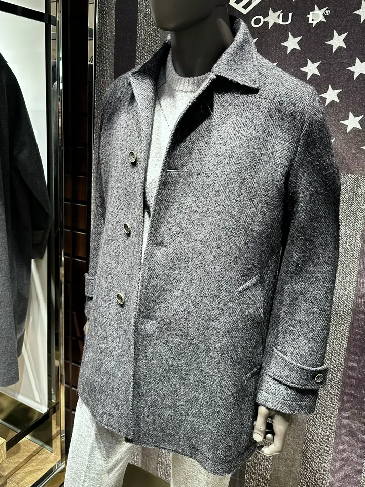 JOSEPH ABBOUD 小田 コーディネート画像