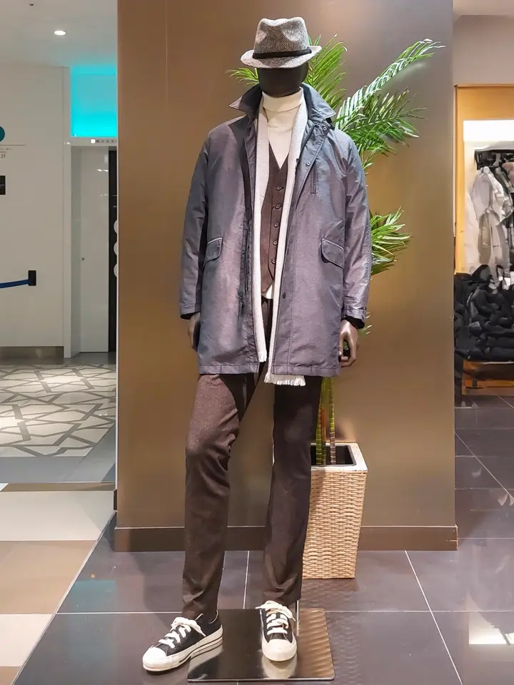 JOSEPH ABBOUD 清水 コーディネート画像