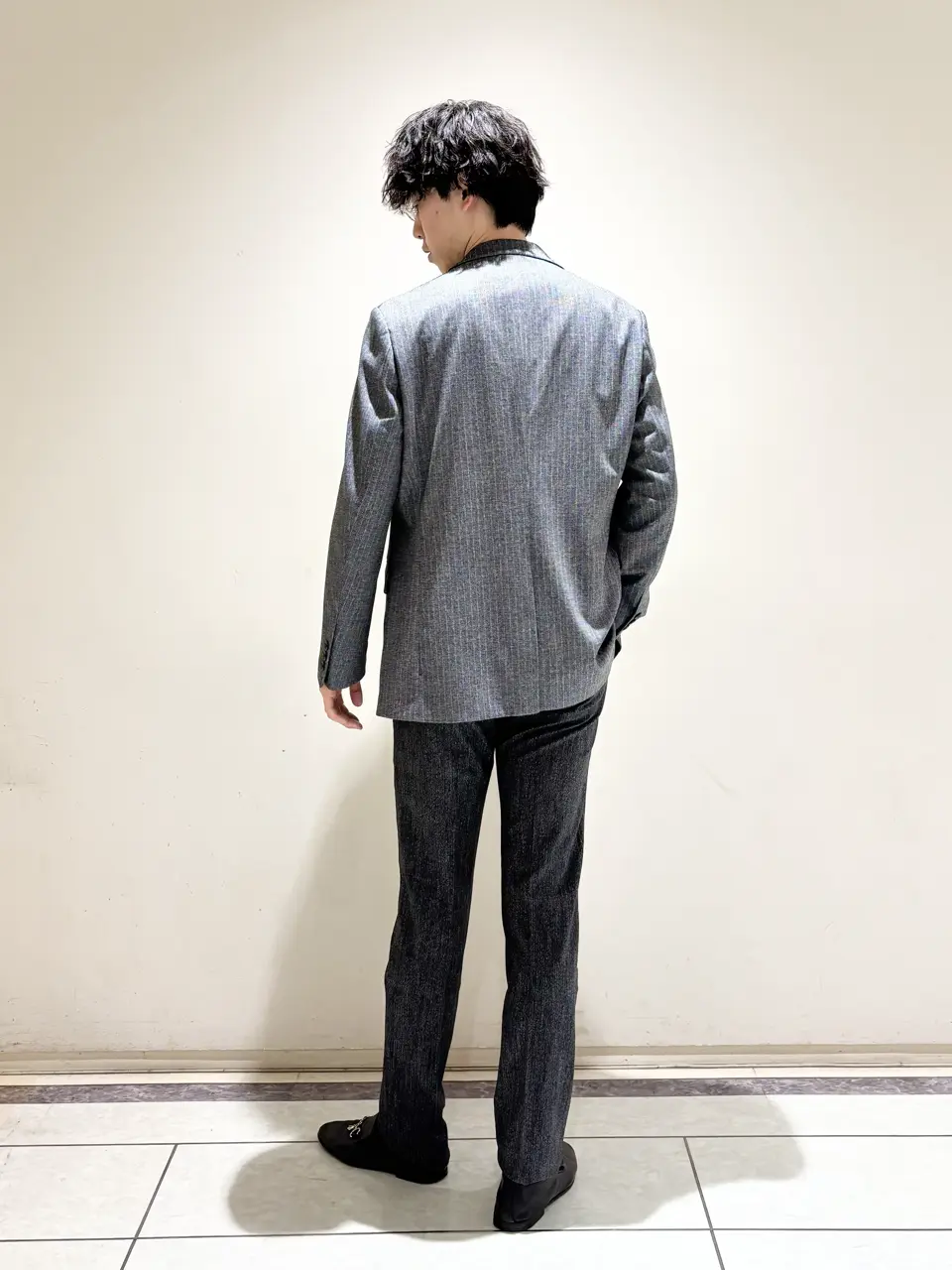 JOSEPH ABBOUD 近藤 コーディネート画像