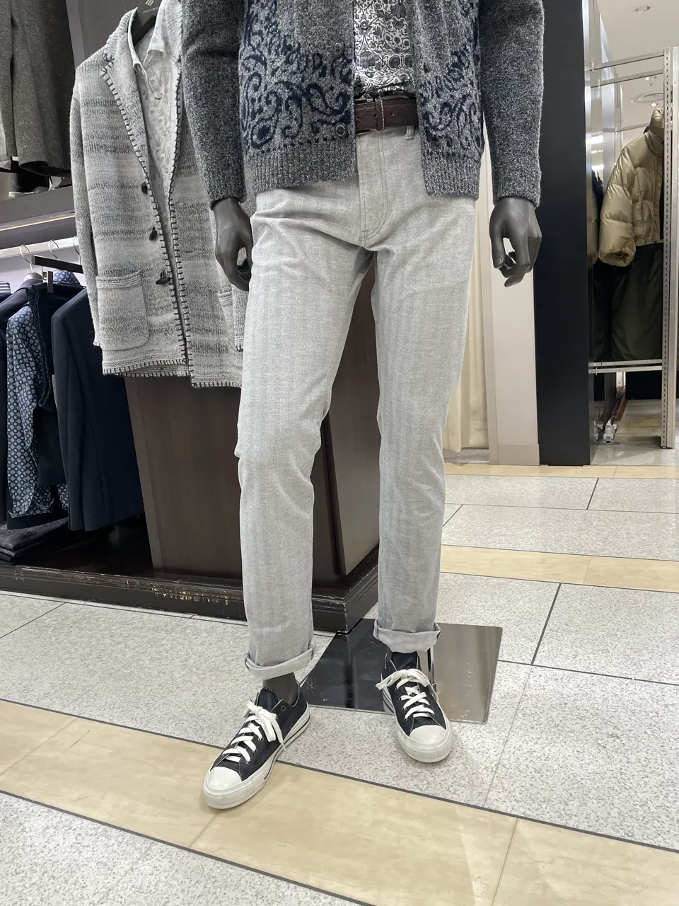 JOSEPH ABBOUD 松山 コーディネート画像