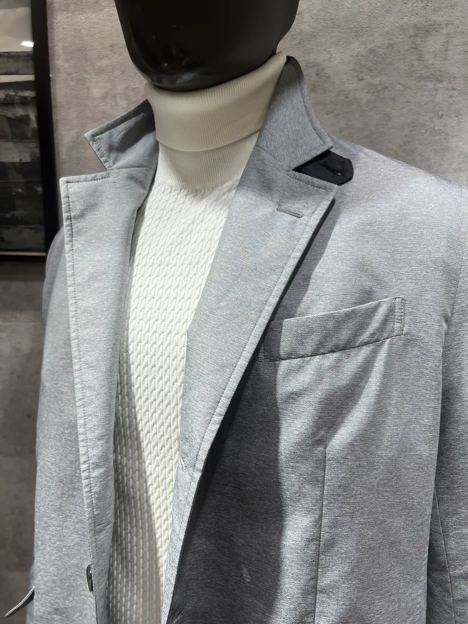 JOSEPH ABBOUD 上條 コーディネート画像