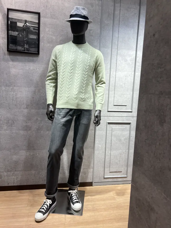 JOSEPH ABBOUD 上條 コーディネート画像