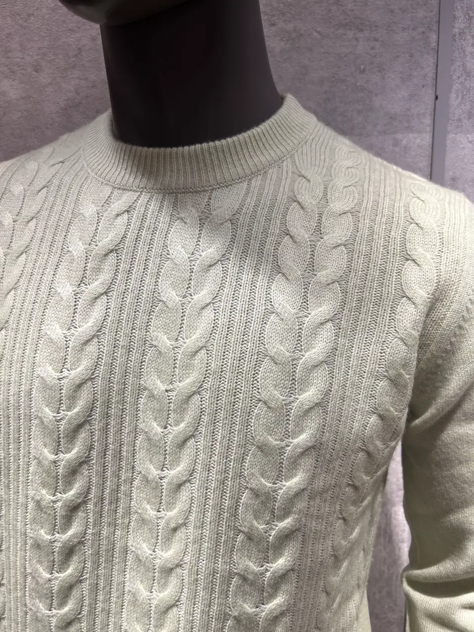 JOSEPH ABBOUD 上條 コーディネート画像