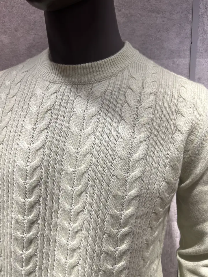 JOSEPH ABBOUD 上條 コーディネート画像