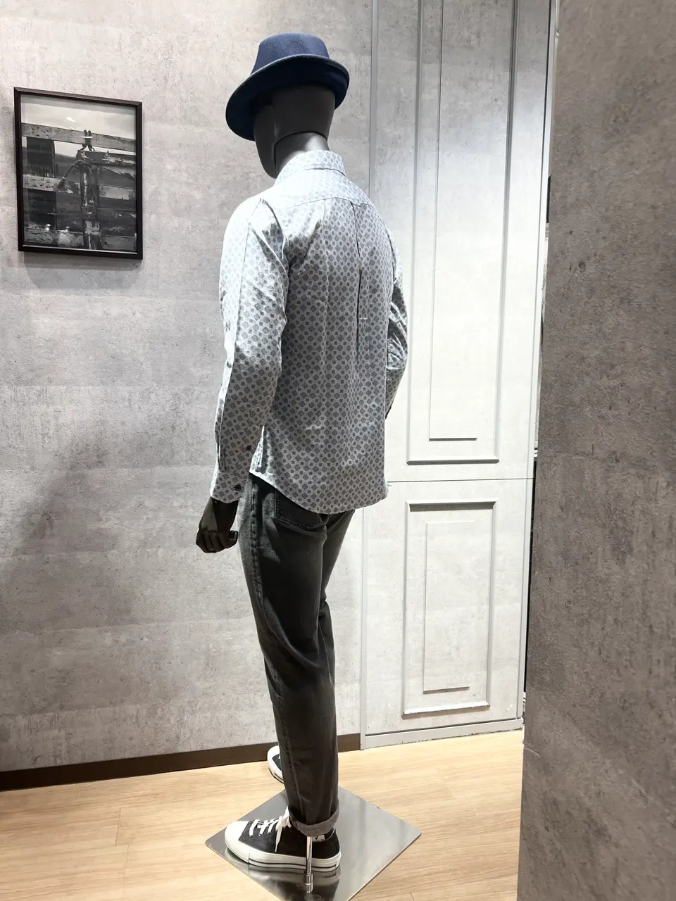 JOSEPH ABBOUD 上條 コーディネート画像