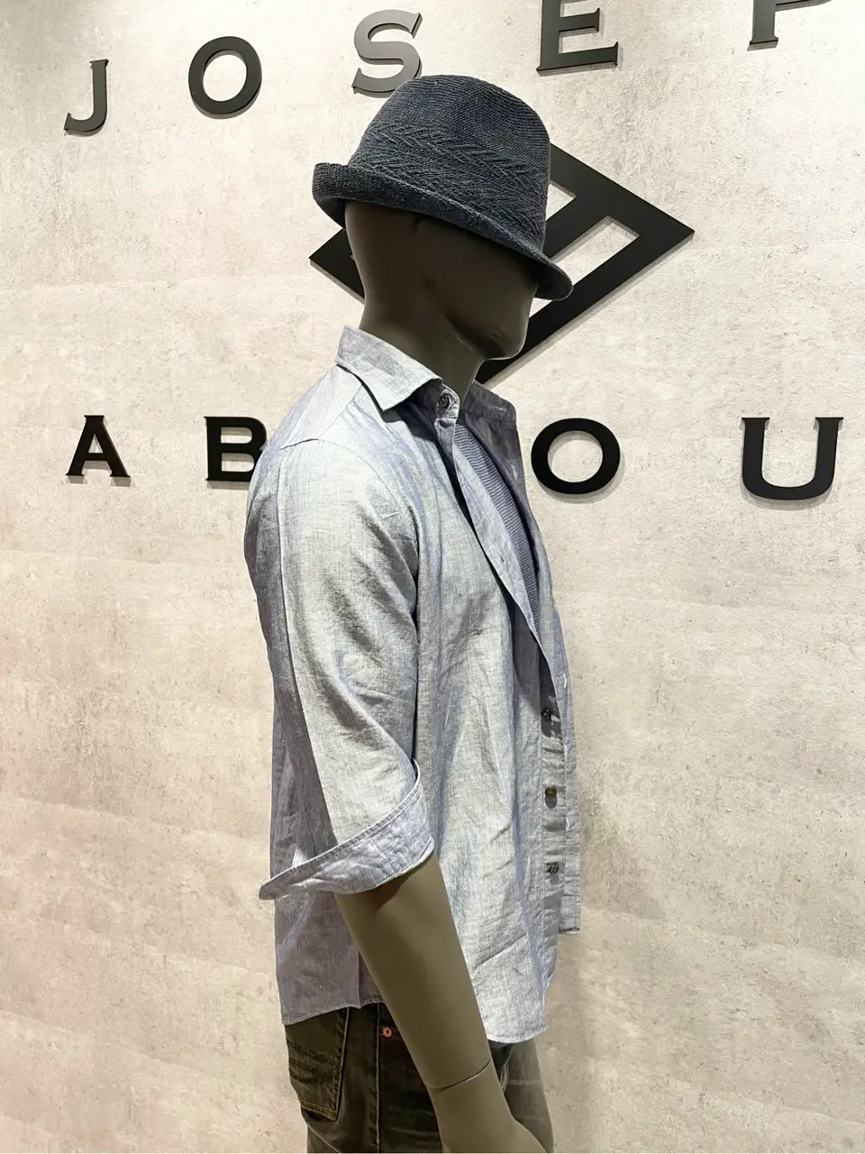 JOSEPH ABBOUD 東　 コーディネート画像