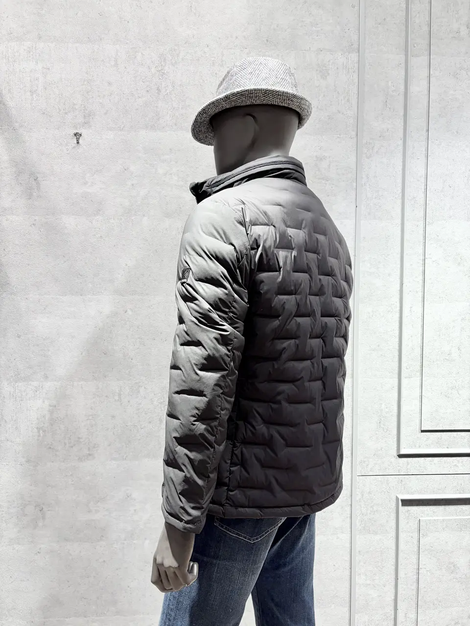 JOSEPH ABBOUD 二澤 コーディネート画像