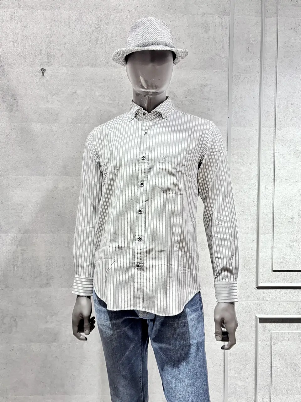 JOSEPH ABBOUD 二澤 コーディネート画像