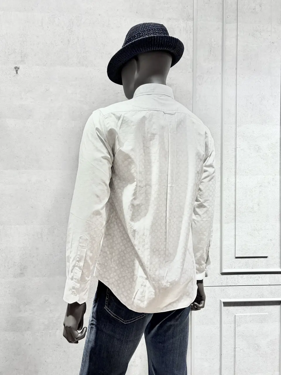 JOSEPH ABBOUD 二澤 コーディネート画像