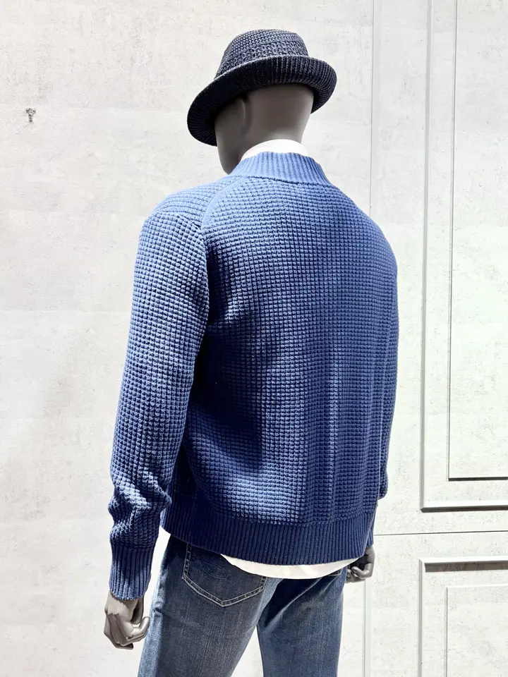 JOSEPH ABBOUD 二澤 コーディネート画像