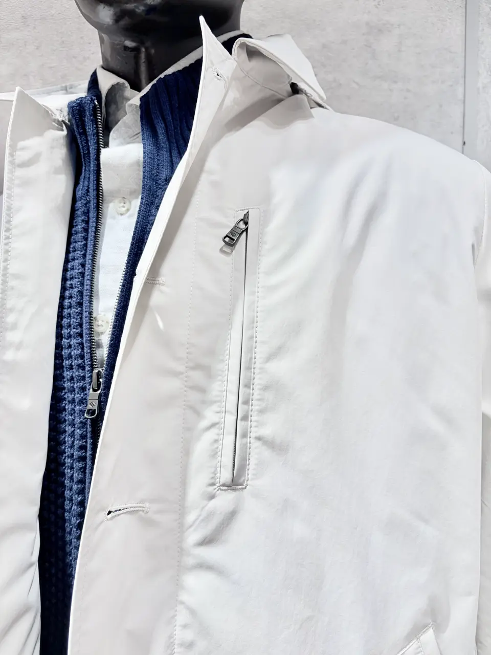 JOSEPH ABBOUD 二澤 コーディネート画像