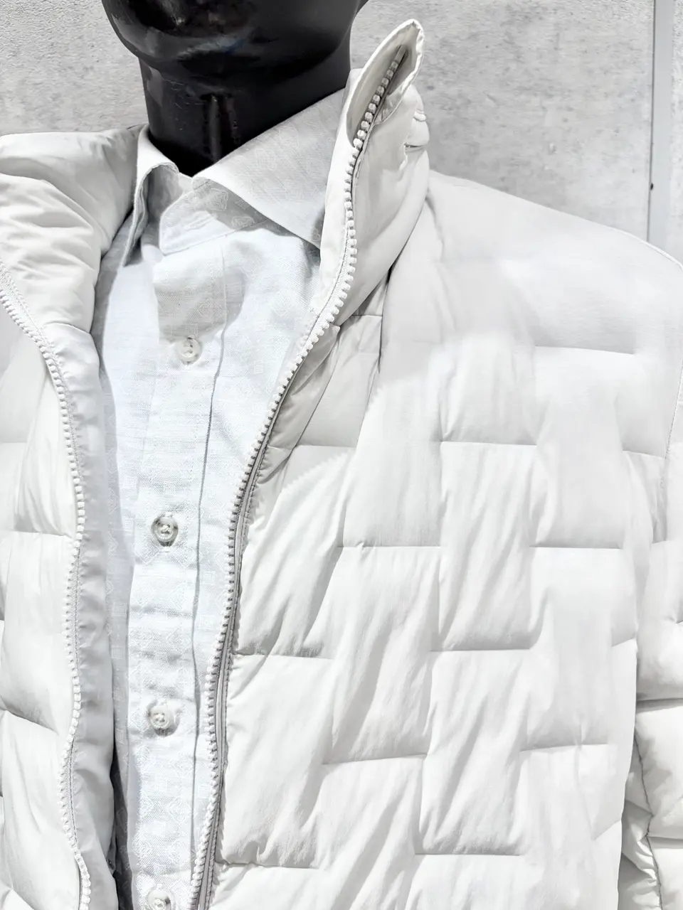 JOSEPH ABBOUD 二澤 コーディネート画像