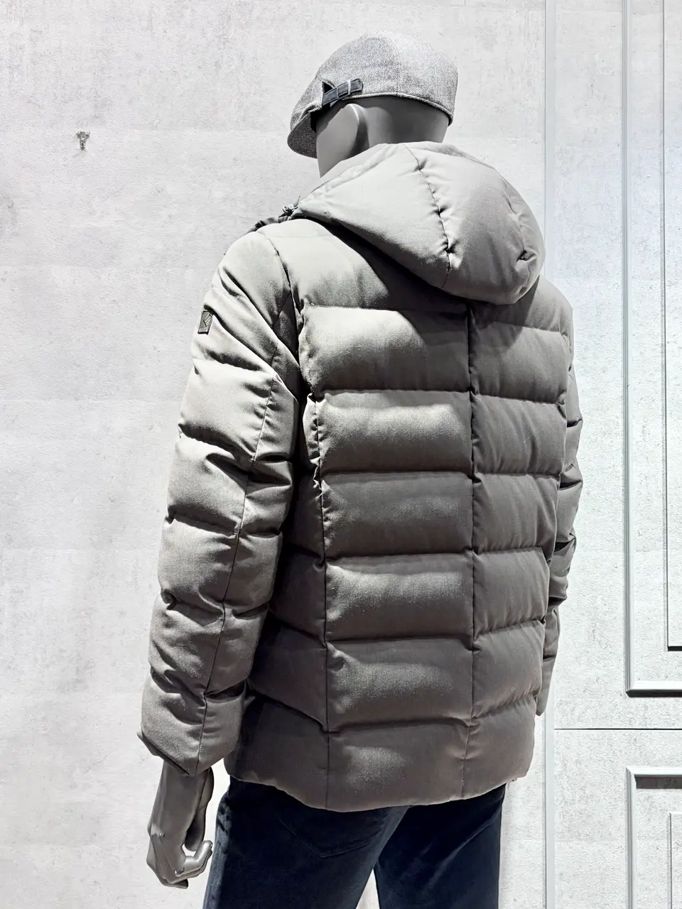 JOSEPH ABBOUD 二澤 コーディネート画像