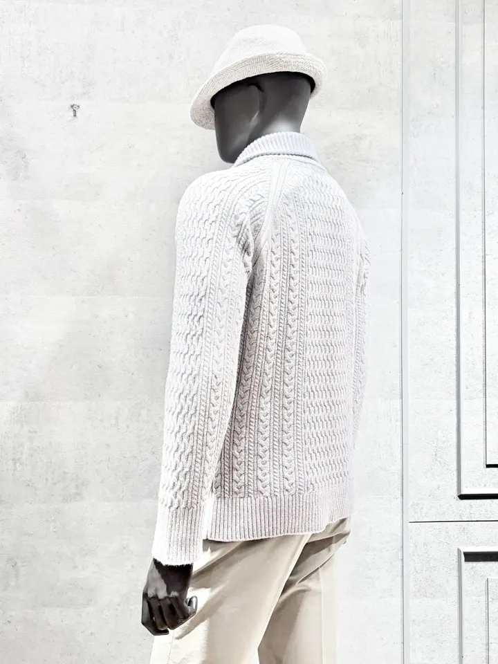 JOSEPH ABBOUD 二澤 コーディネート画像