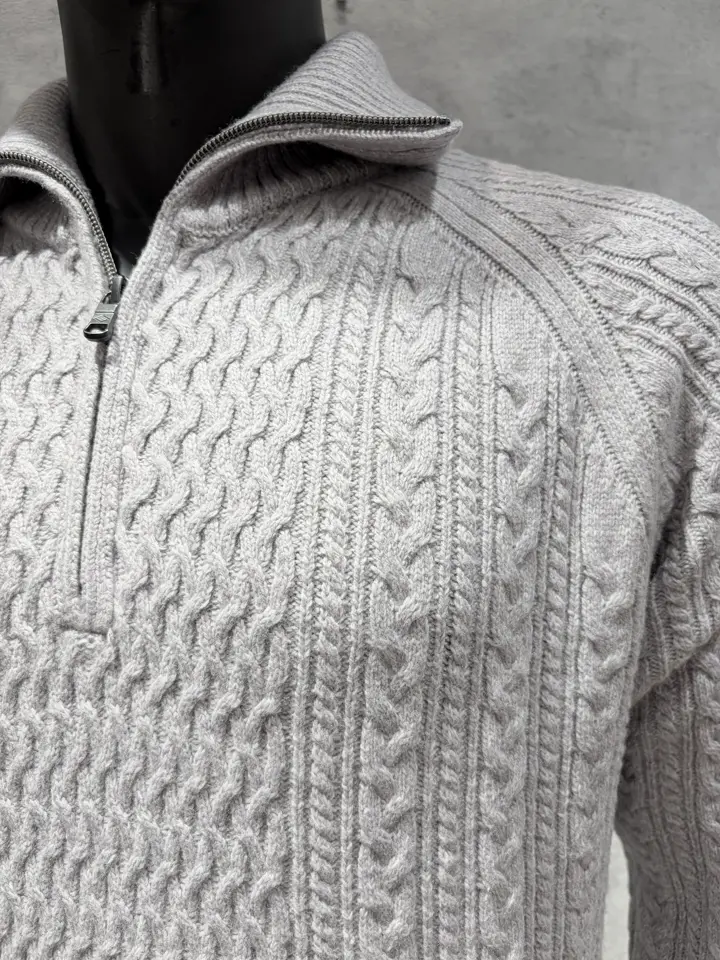 JOSEPH ABBOUD 二澤 コーディネート画像