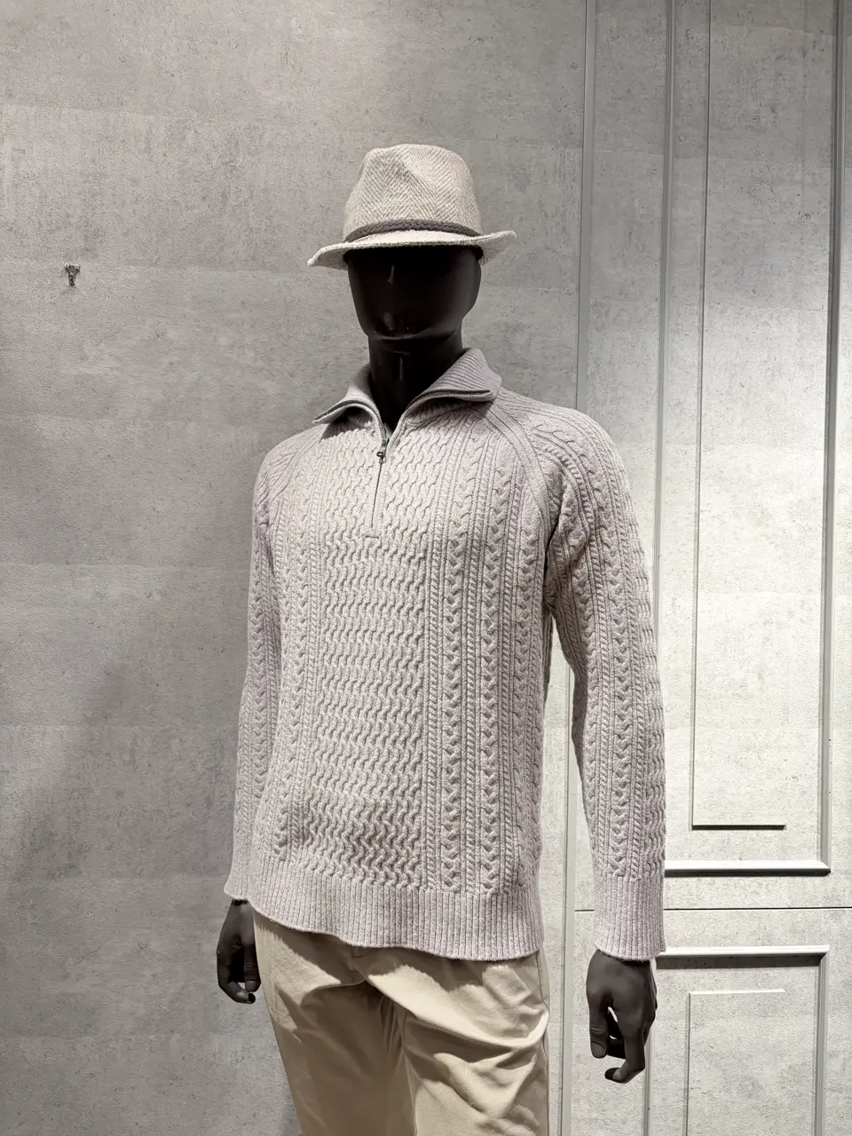 JOSEPH ABBOUD 上條 コーディネート画像